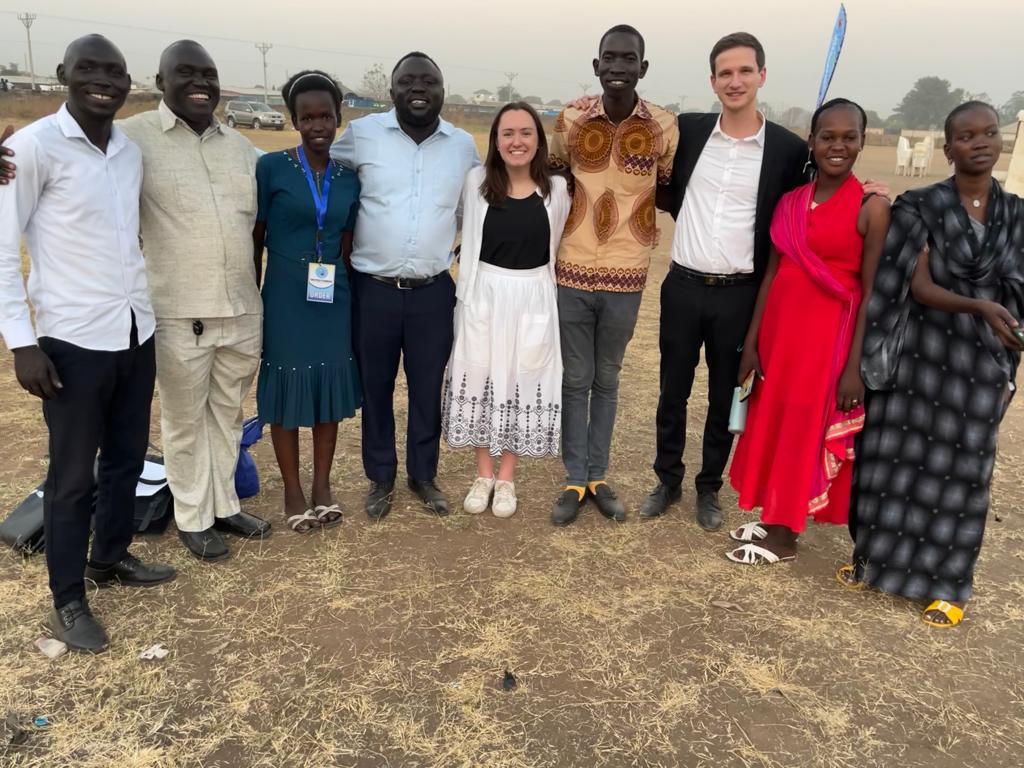 YOUTH PEACE PILGRIMAGES: jóvenes de Sudán del Sur, con Sant'Egidio, el Consejo Mundial de Iglesias y otros organismos cristianos, esperan al Papa Francisco pidiendo paz y reconciliación